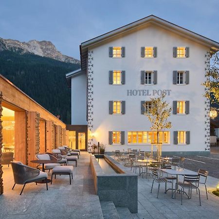 Hotel Post Andeer Buitenkant foto
